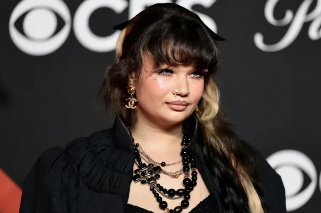 Lola Young Age Biography, Career, Net Worth, Lifestyle, and More